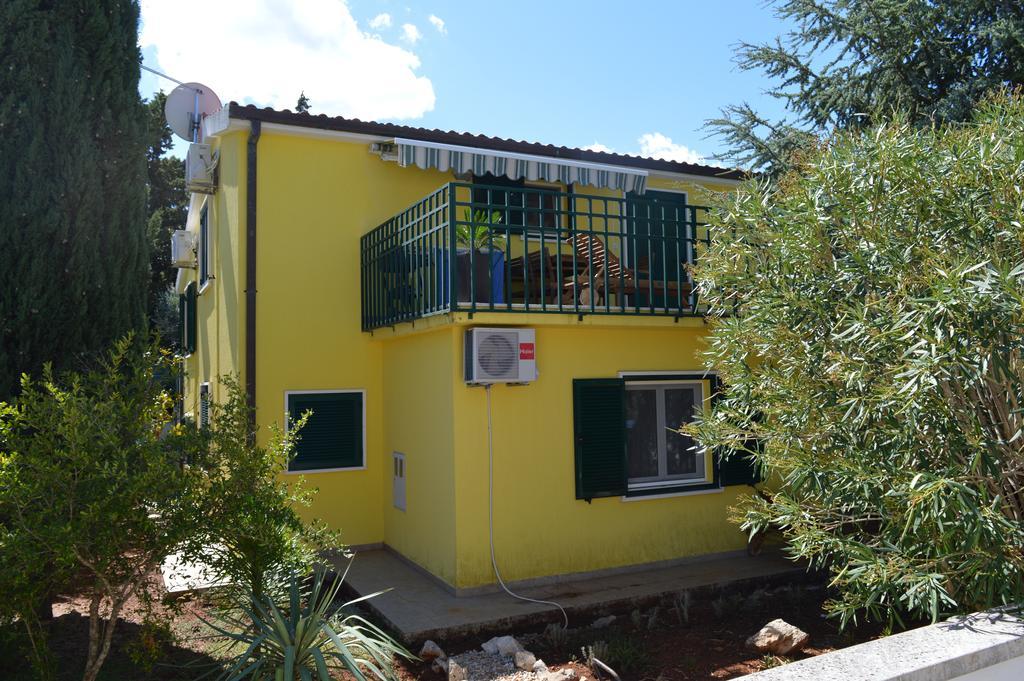 Apartments Vukovic Stari Grad  Ngoại thất bức ảnh
