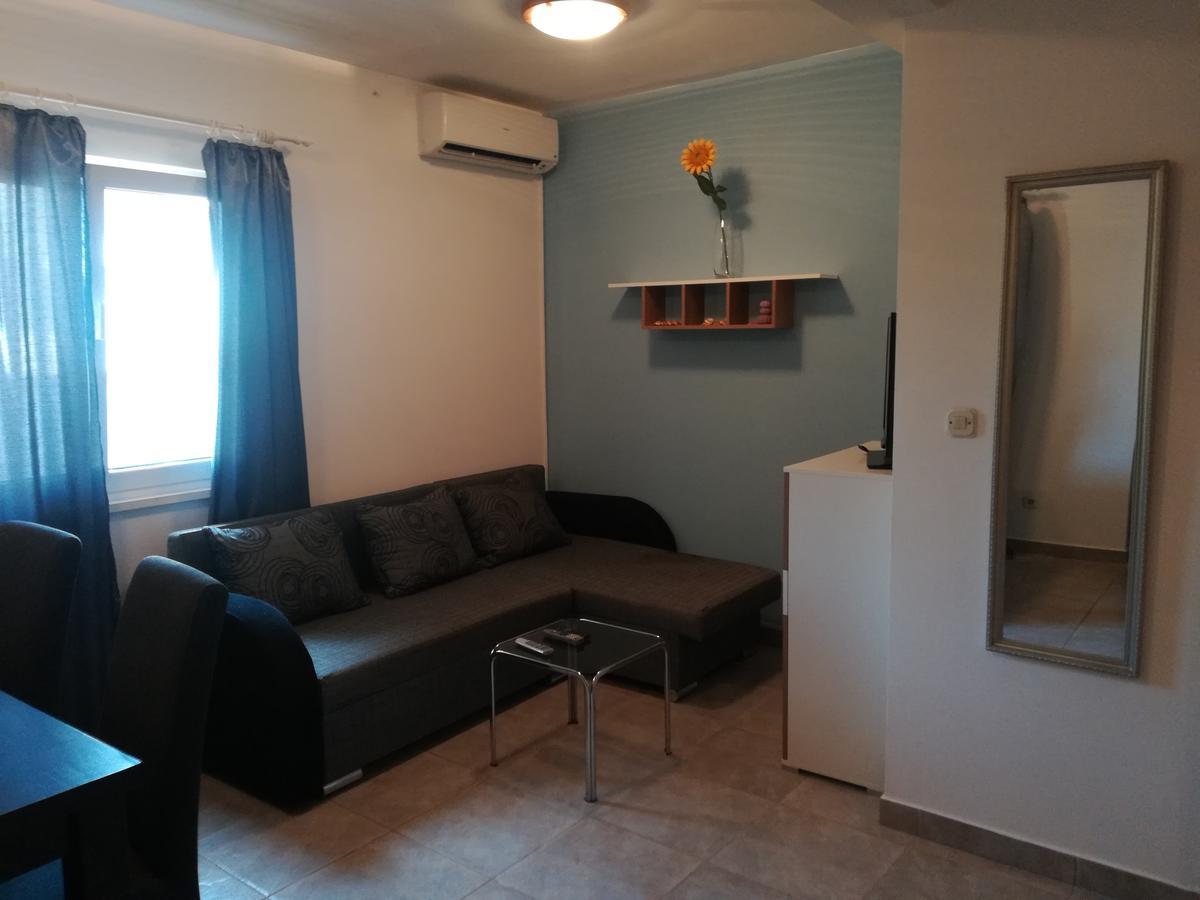 Apartments Vukovic Stari Grad  Ngoại thất bức ảnh