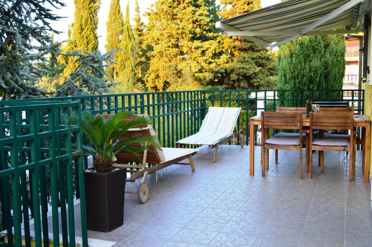 Apartments Vukovic Stari Grad  Ngoại thất bức ảnh
